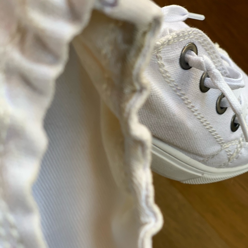 Steve Madden Jane Sneaker - Picture 8 of 8
